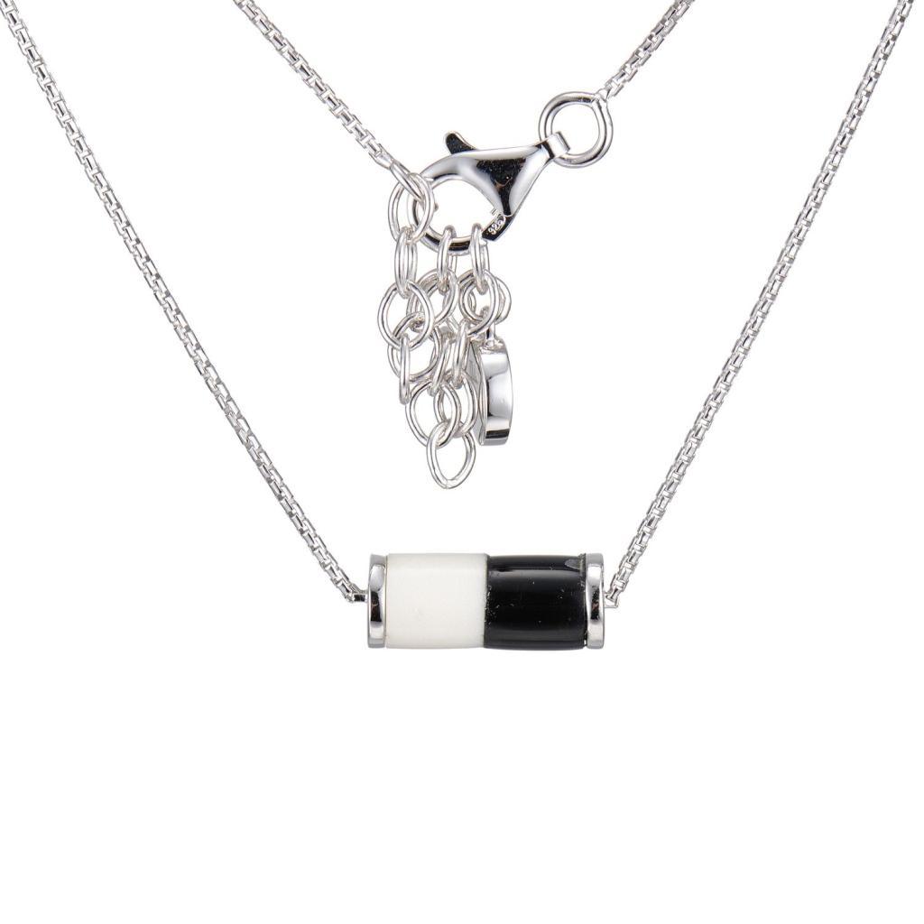 NR0LB05-W Posh White and Black Agate Necklace