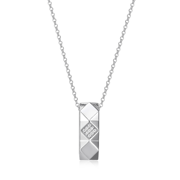 NR0LBXW0-W Captivate Cubic Zirconia Quilted Pattern Pendant Necklace