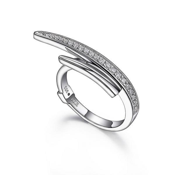 RR4LA9D00-W-8 Sterling Silver  Horn Overlap Cubic Zirconia Ring Size 8